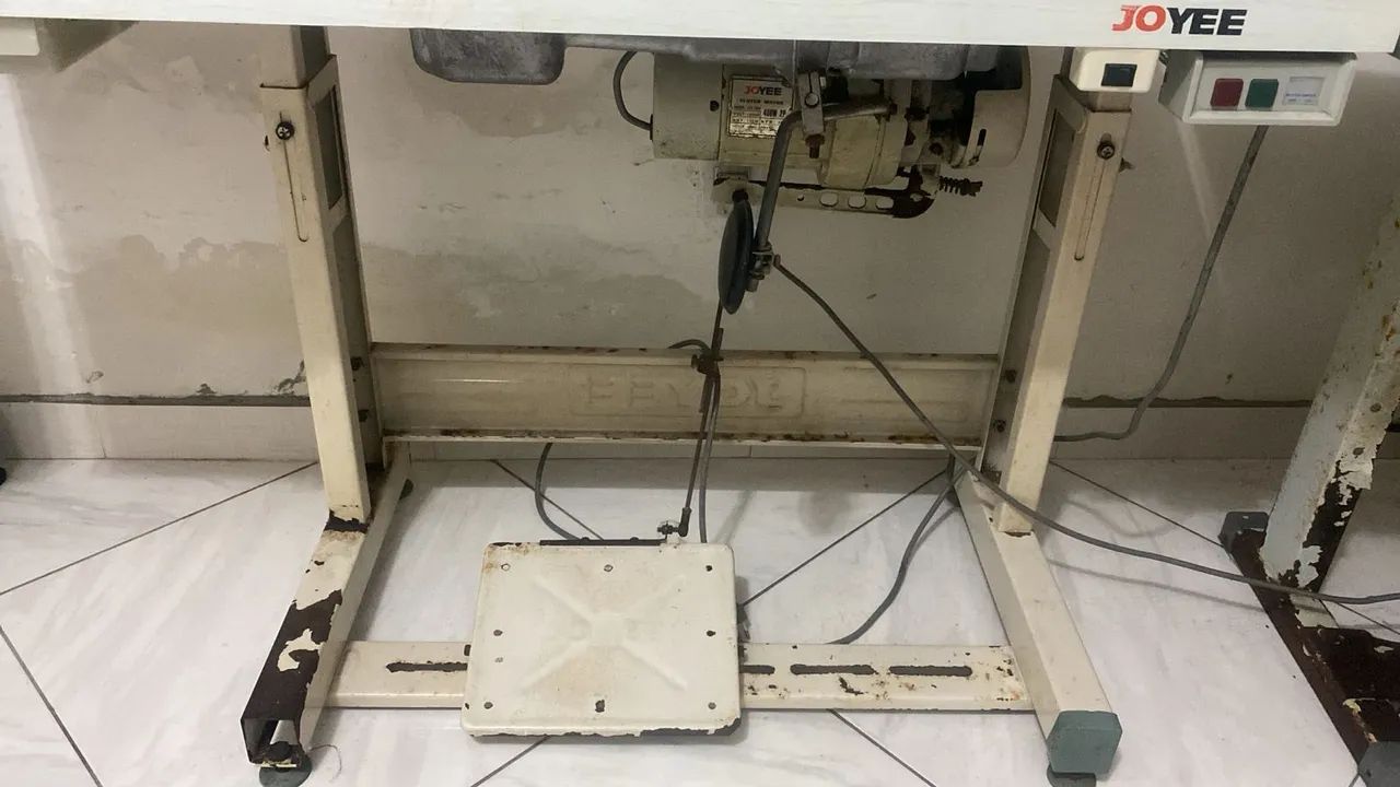 Máquina de Costura Industrial Ponto Reto Joyee - Foto 5
