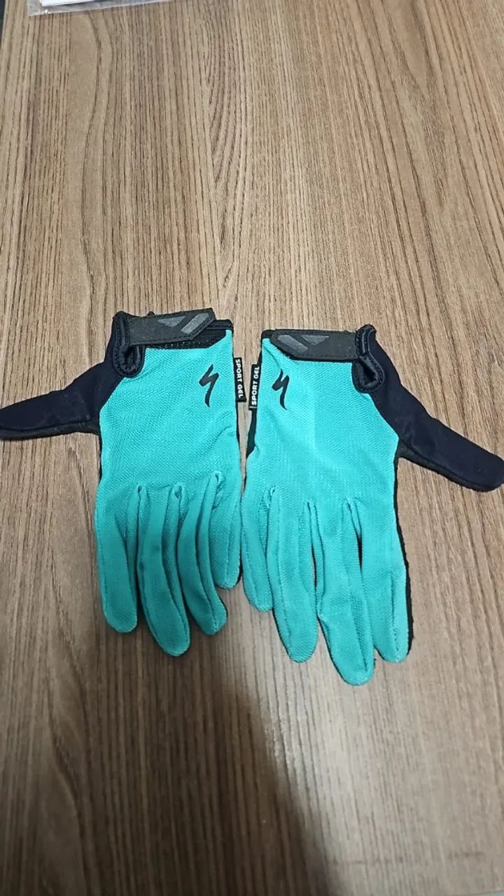 Luva Specialized Feminina tamanho S Semi-Zero