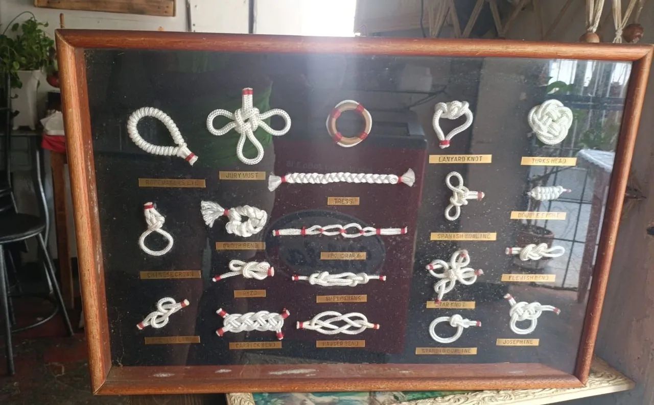 Quadros de nós marítimos  