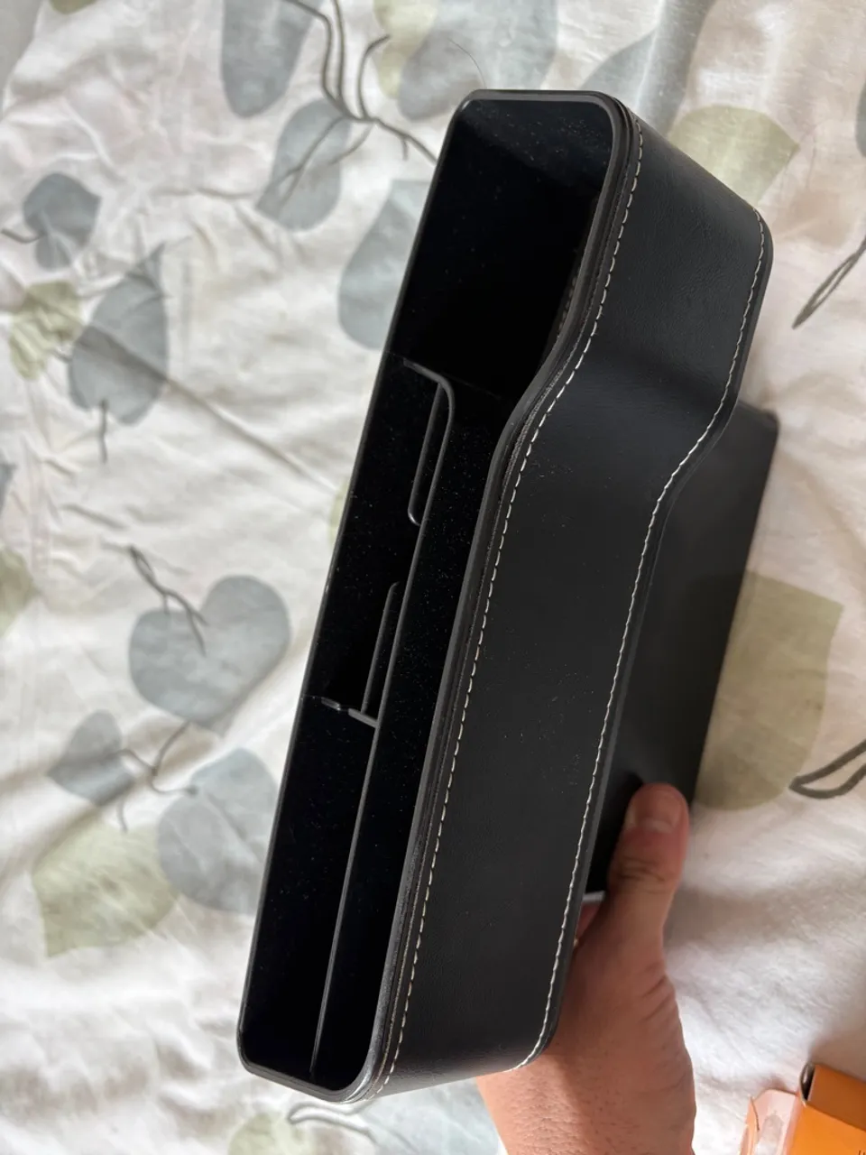 Guarda coisa para banco de carro
