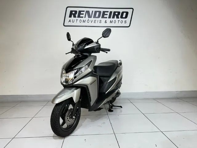 Honda Elite ano 2025 com 1300km unico dono aceito troca