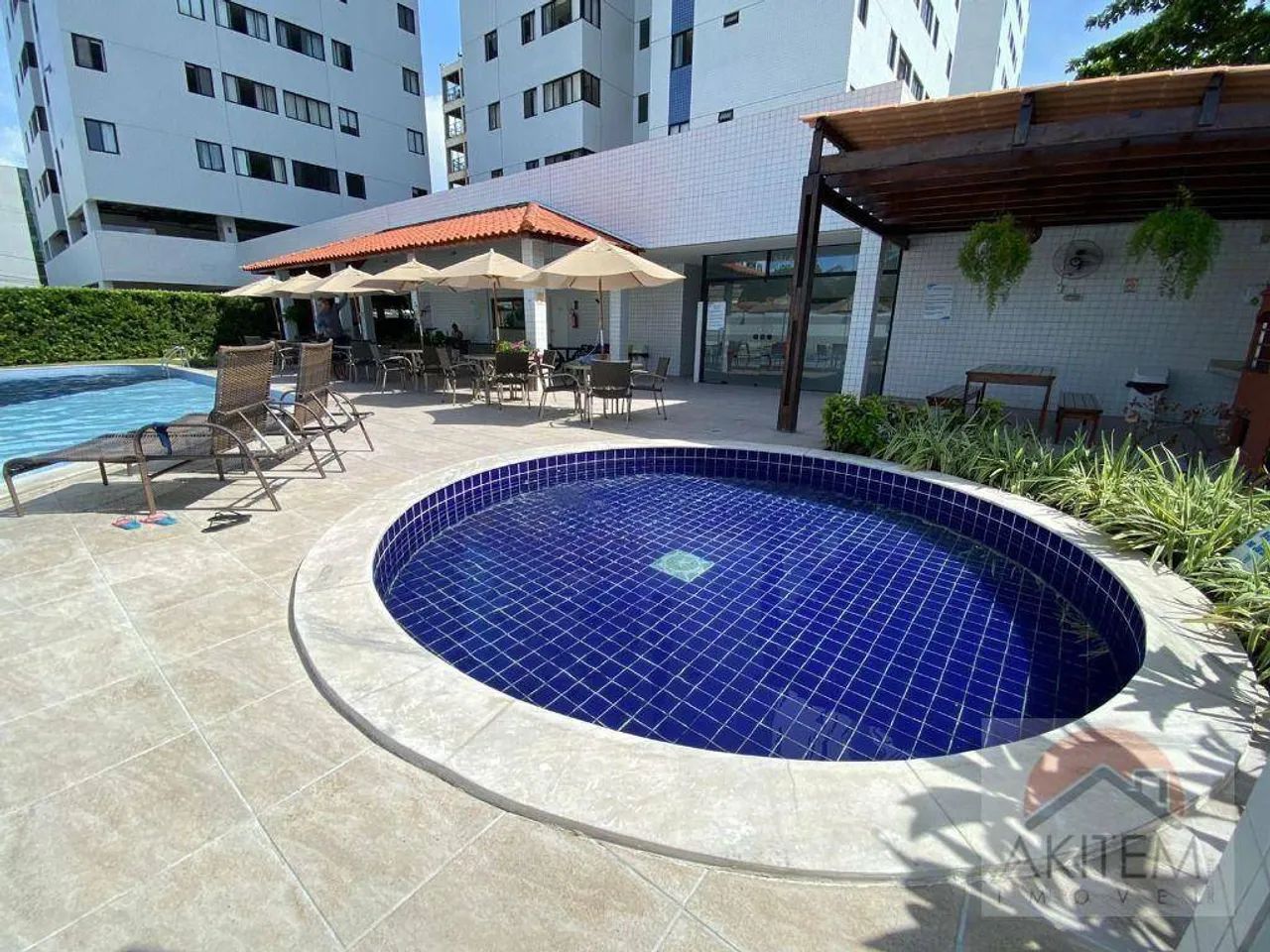 Vendo Apartamento reformado e Lazer Top - Foto 2