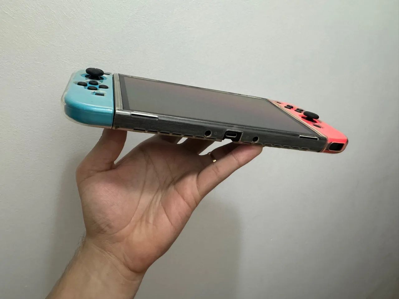 Nintendo Switch OLED + 1 Controle LED + Allmiibo - Foto 3