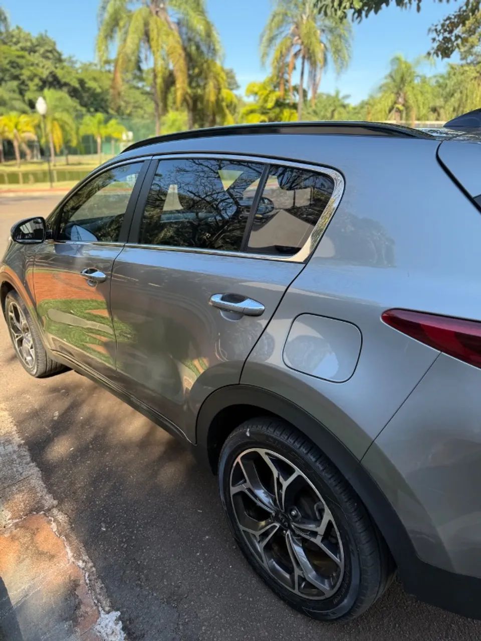 Sportage, pouca km , único dono  - Foto 4