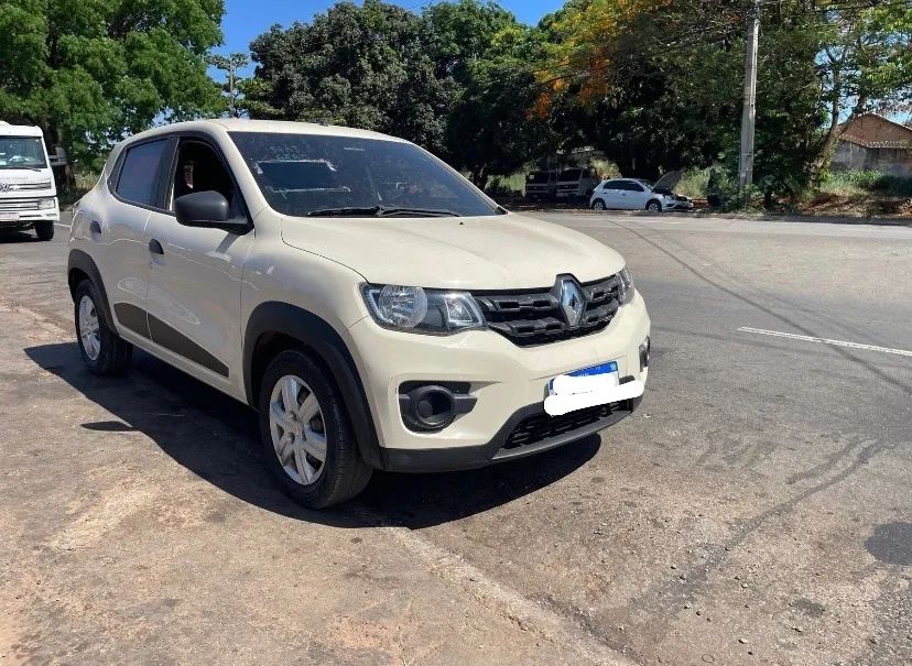 VENDE OU ALUGA KWID 2020/21 completo zen