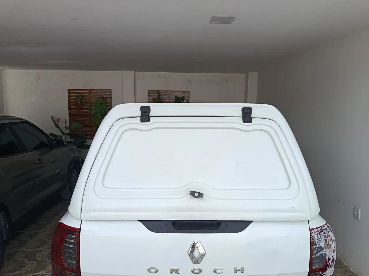 Capota de fibra para carroceria da Orochi ano 2017 modelo 2018. - Foto 4