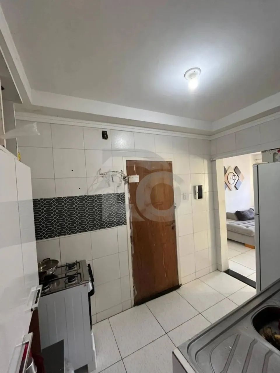 Condomínio Parque Diamante  Imóvel com DPE Completa e Cozinha Espaçosa - Foto 4