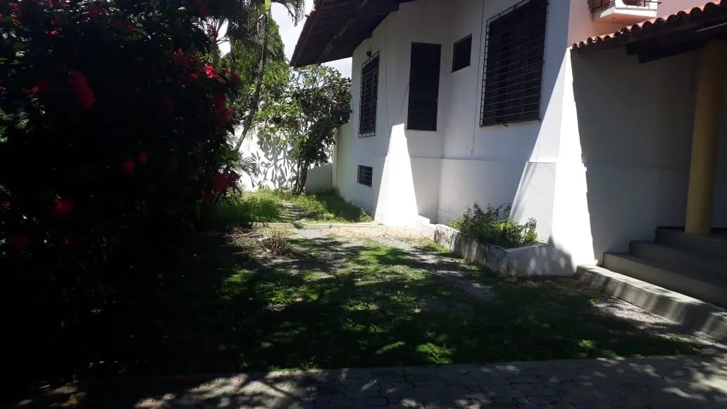 Casa posição Norte/Nascente em terreno de 916 m2, esquina, na rua Vicente Lopes. - Foto 2