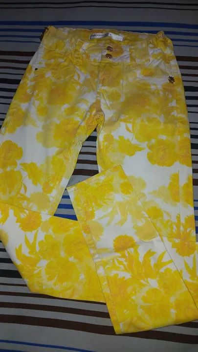 Calça Jeans Morena RosaFloral Amarela - Foto 4