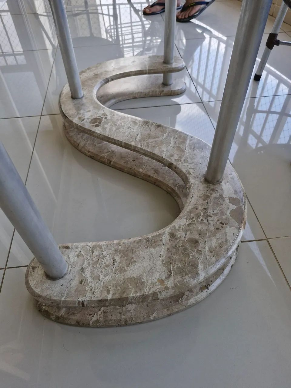 Mesa de Jantar em Mármore - Foto 3