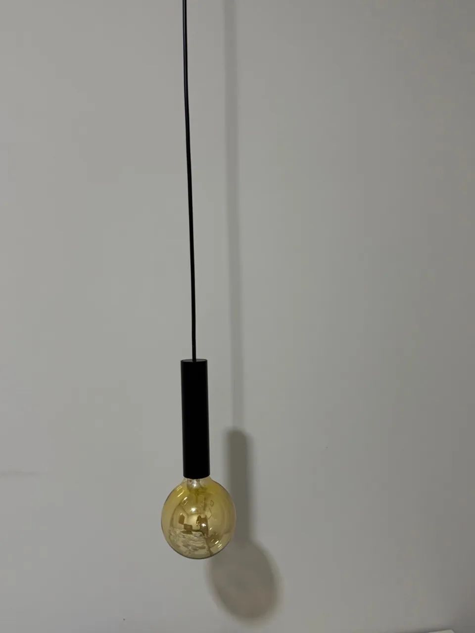2 Pendentes com luz