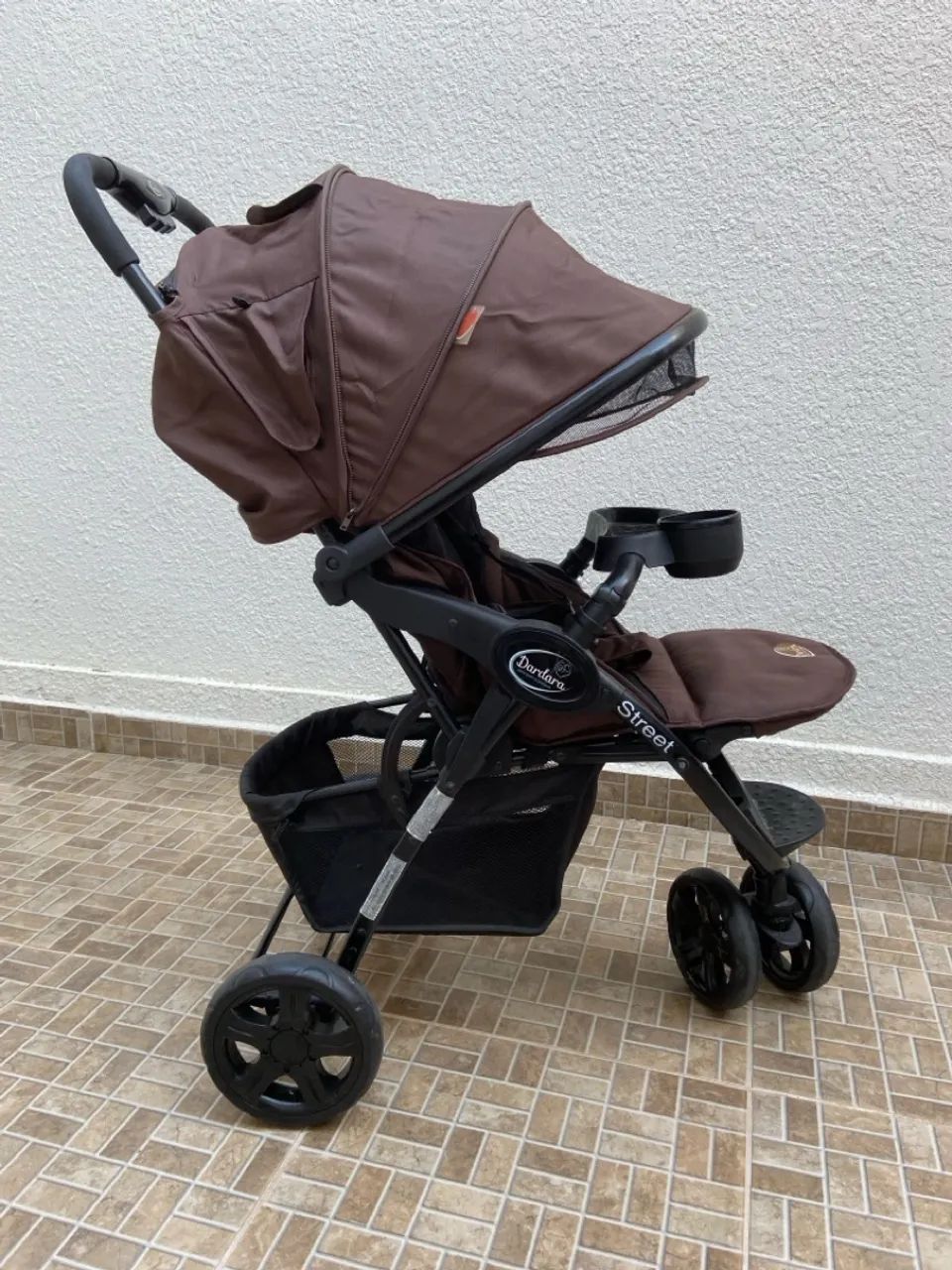 Carrinho de Bebê Dardara Street - Marrom