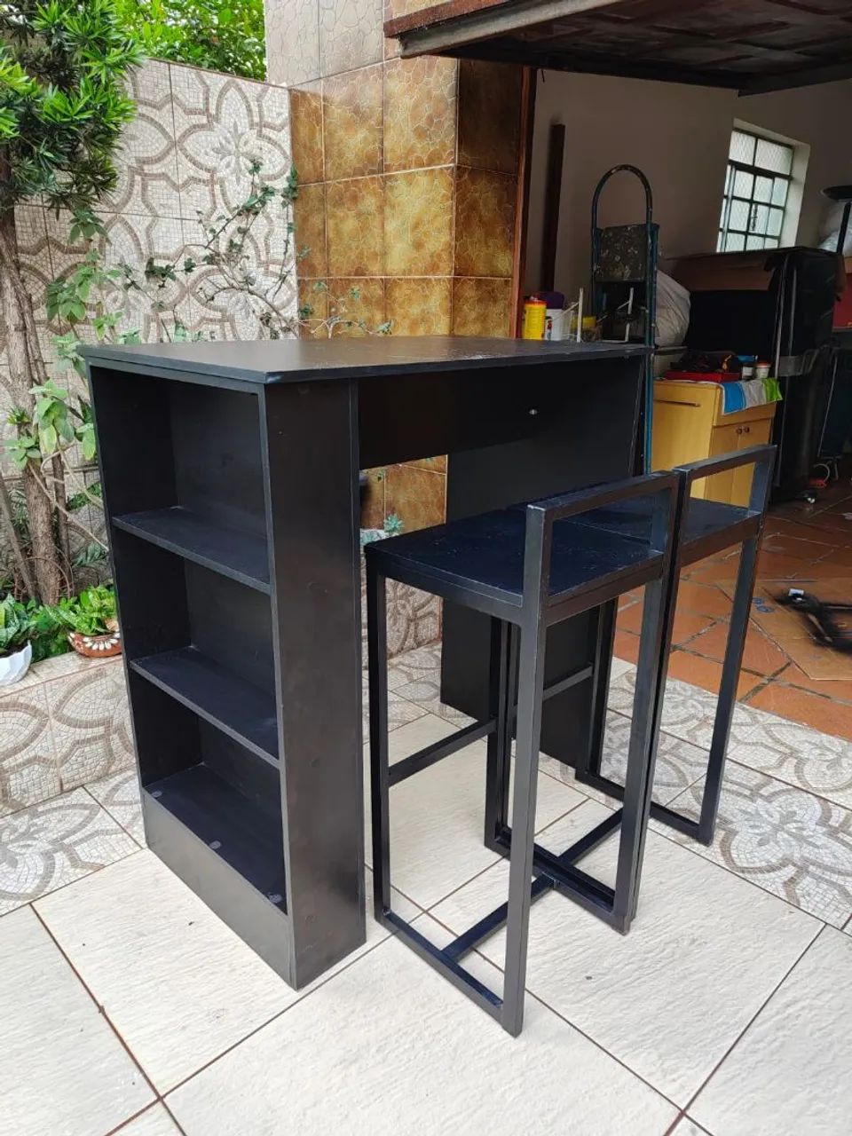 Bancada com banquetas moderna e versátil  - Foto 2