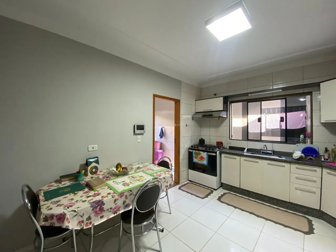 CASA À VENDA NO JARDIM VALE DAS PEROBAS EM ARAPONGAS. - Foto 14