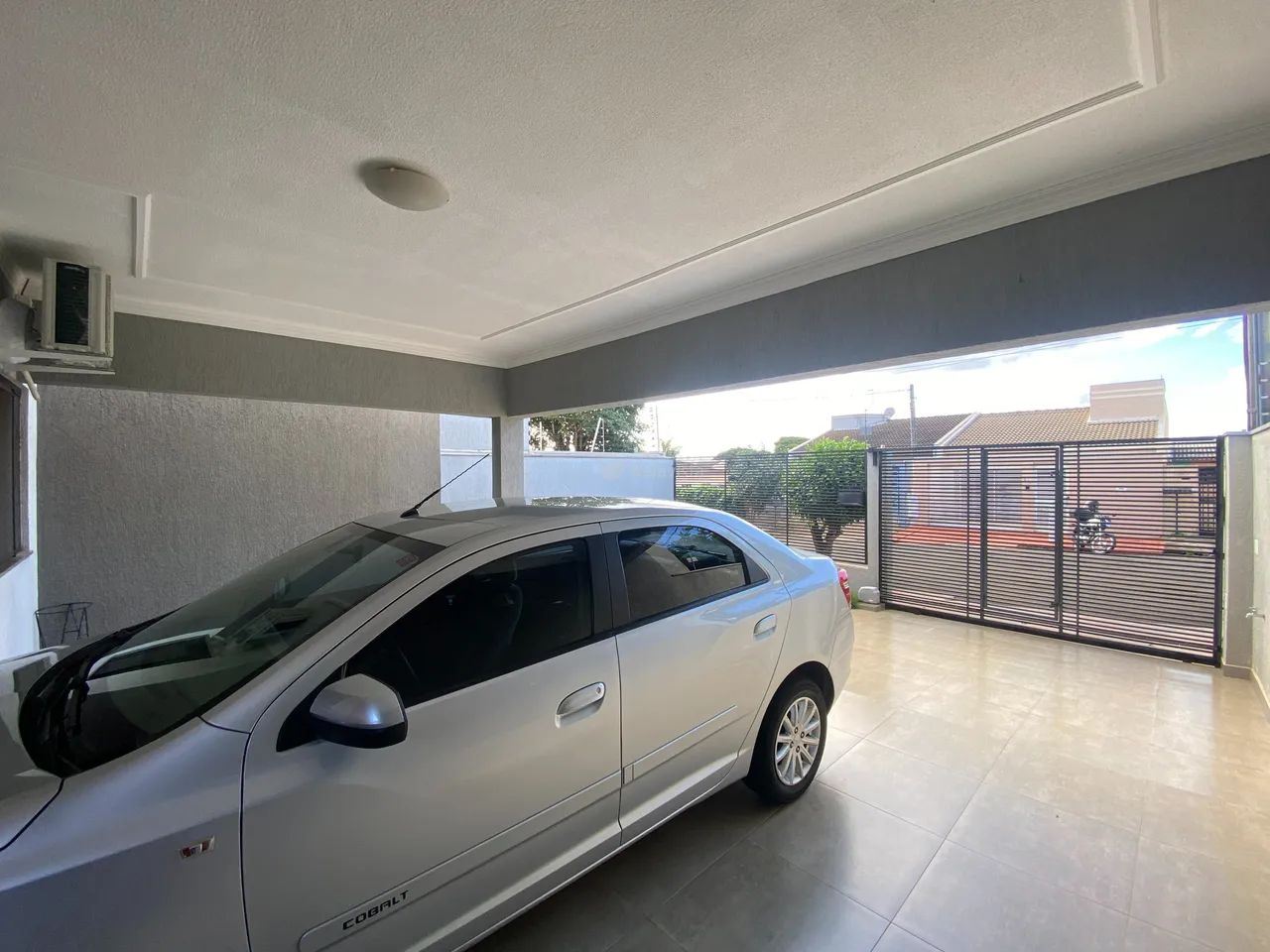 CASA À VENDA NO JARDIM VALE DAS PEROBAS EM ARAPONGAS. - Foto 3