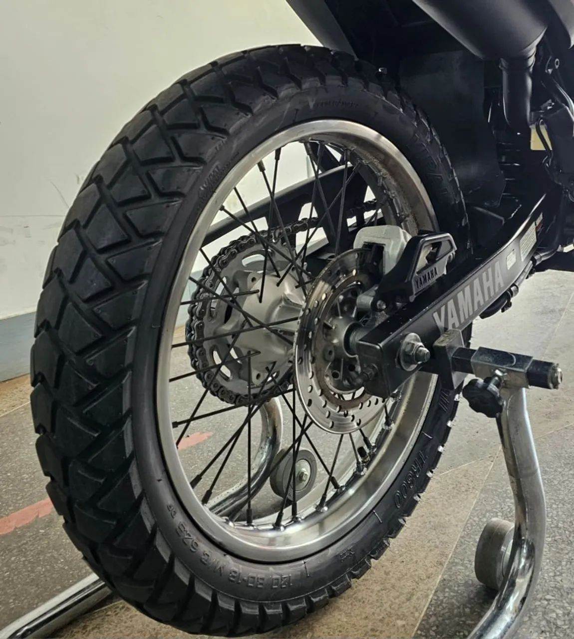 YAMAHA XTZ 250 LANDER - 2022/2022 - 37.200km - Foto 8