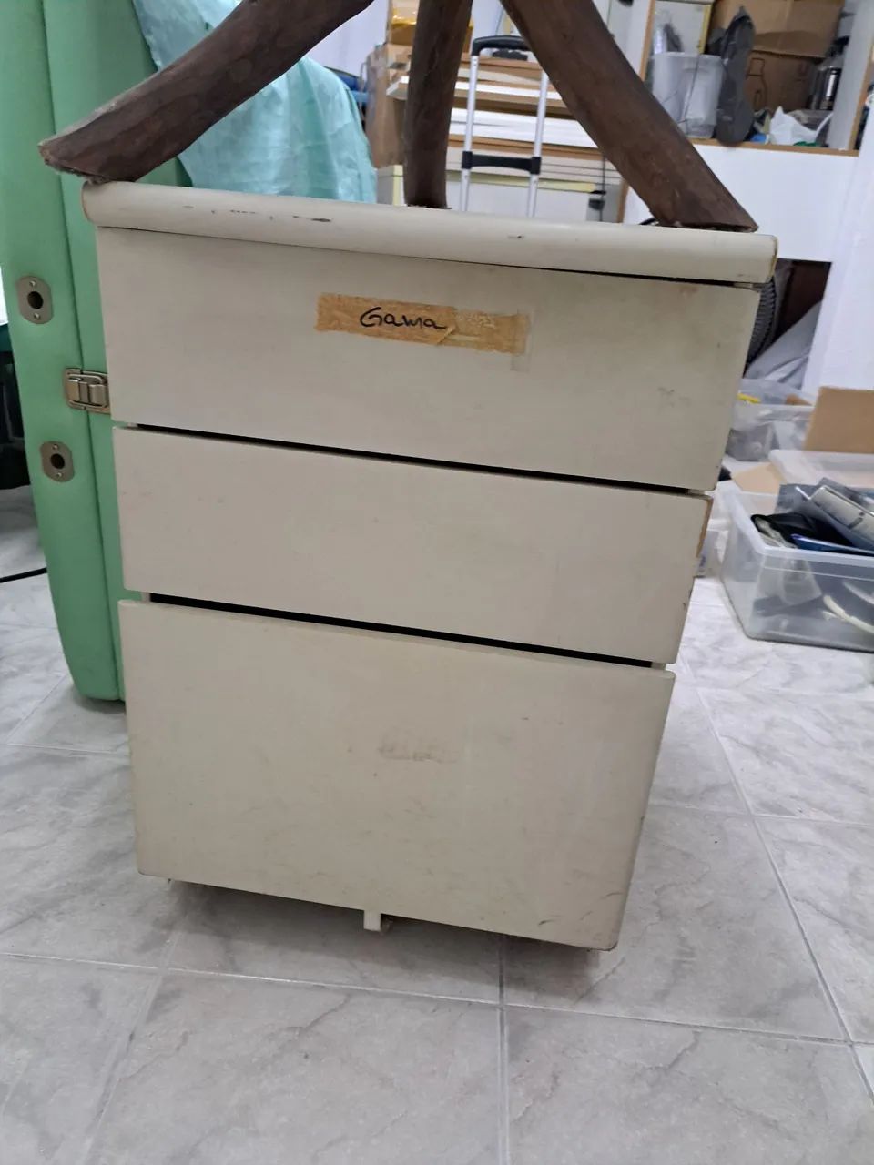 Armário de escritório com portas e prateleira 80x60cm  - Foto 4