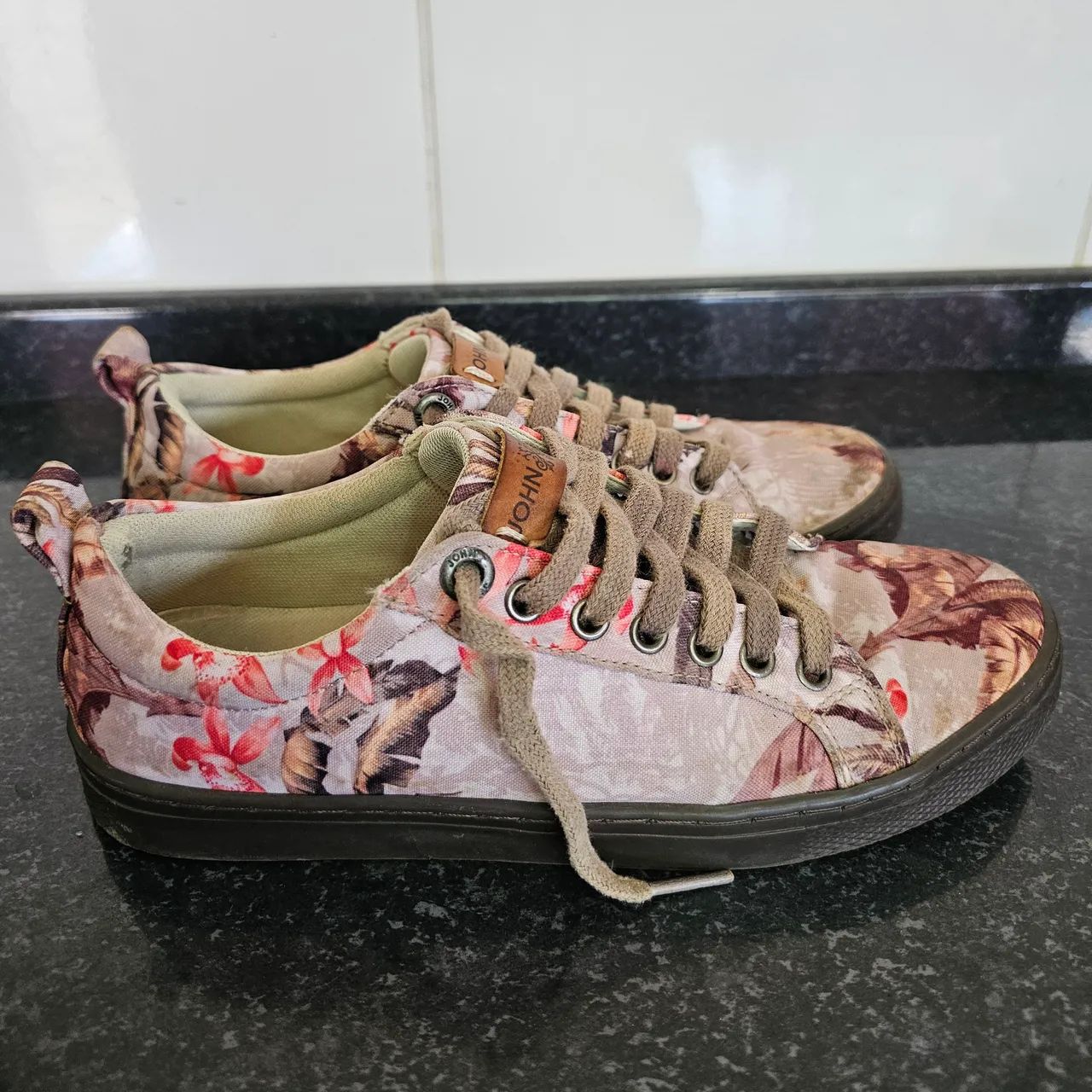Tênis Feminino John John Floral  - Foto 3