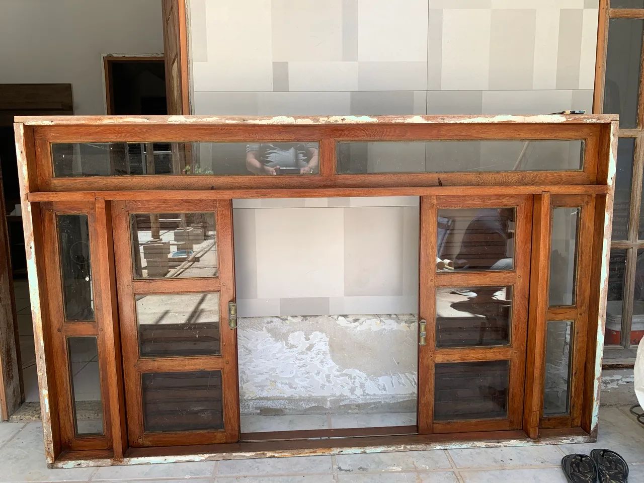 VENDO JANELA COLONIAL COMPLETA USADA 2x1,20