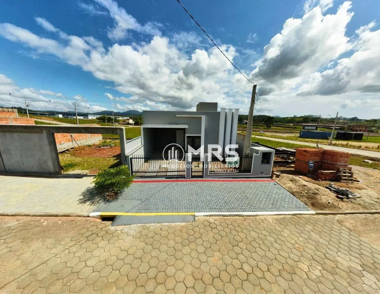 Casa com 2 dormitórios à venda, 78 m² - Areião - Canelinha/SC