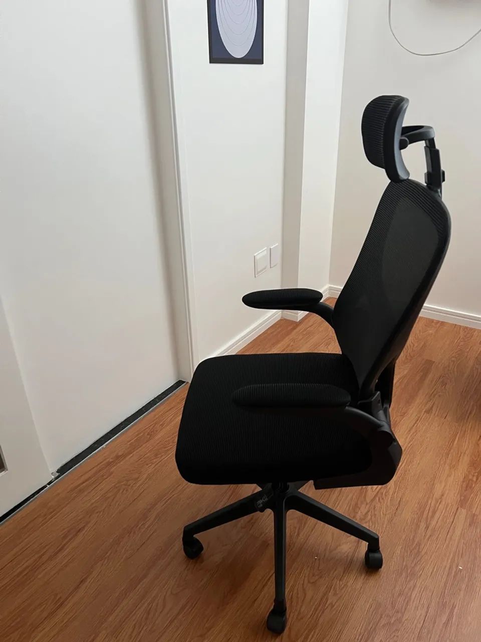 Cadeira Presidente Nova! Nunca usada! Já montada! - Foto 2