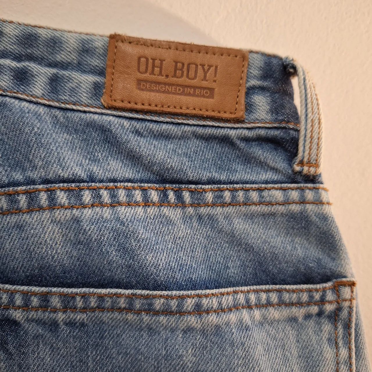Calça Jeans Wide Leg com Fenda Lateral - Foto 4