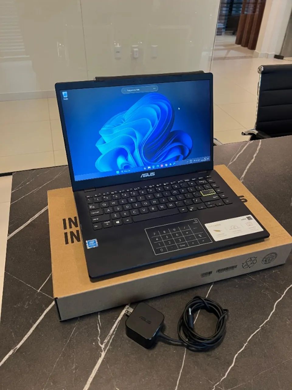 Notebook ASUS E410 (USADO) 