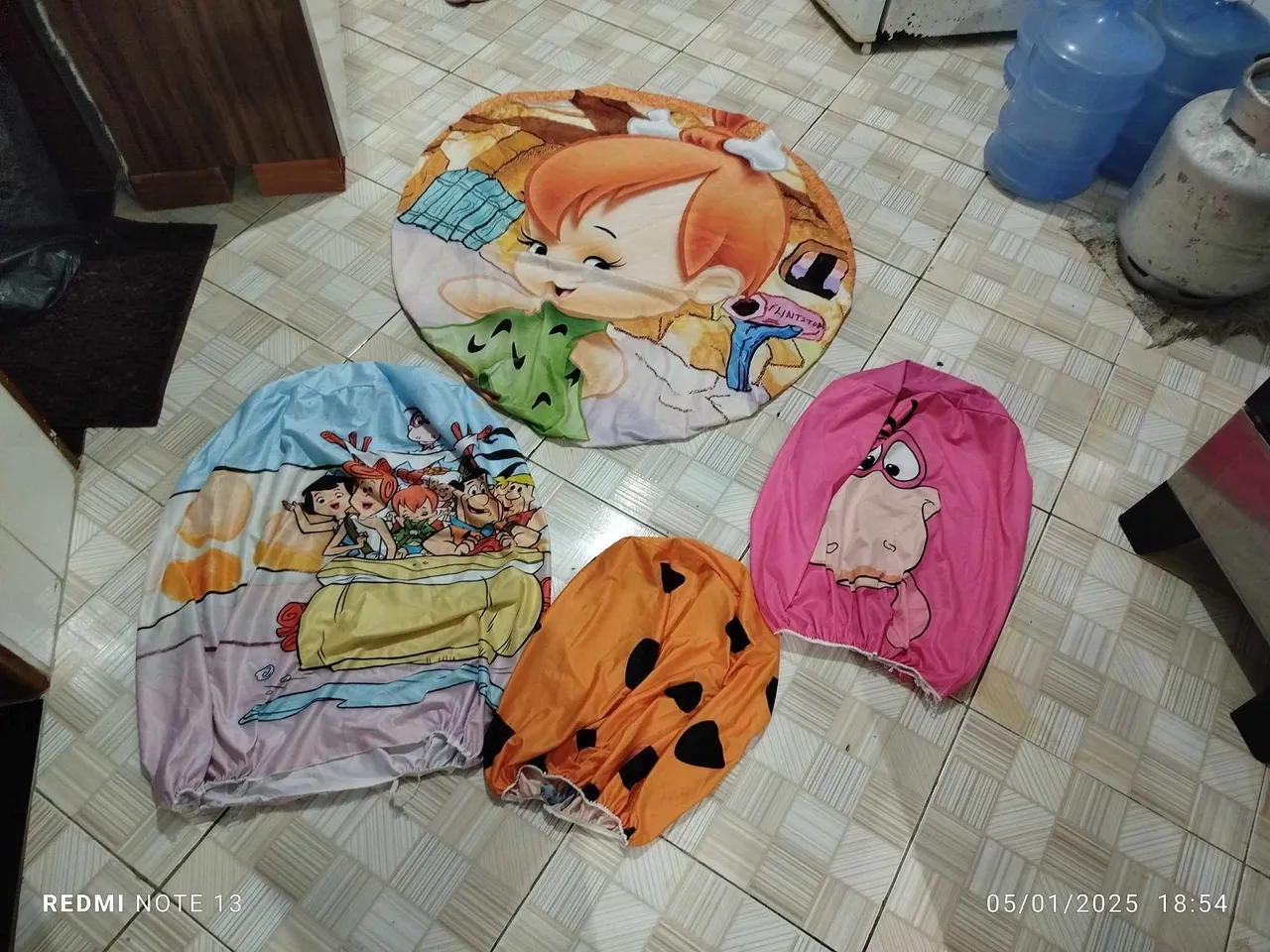 Painel para festa 12 temas disponíveis por 800,00