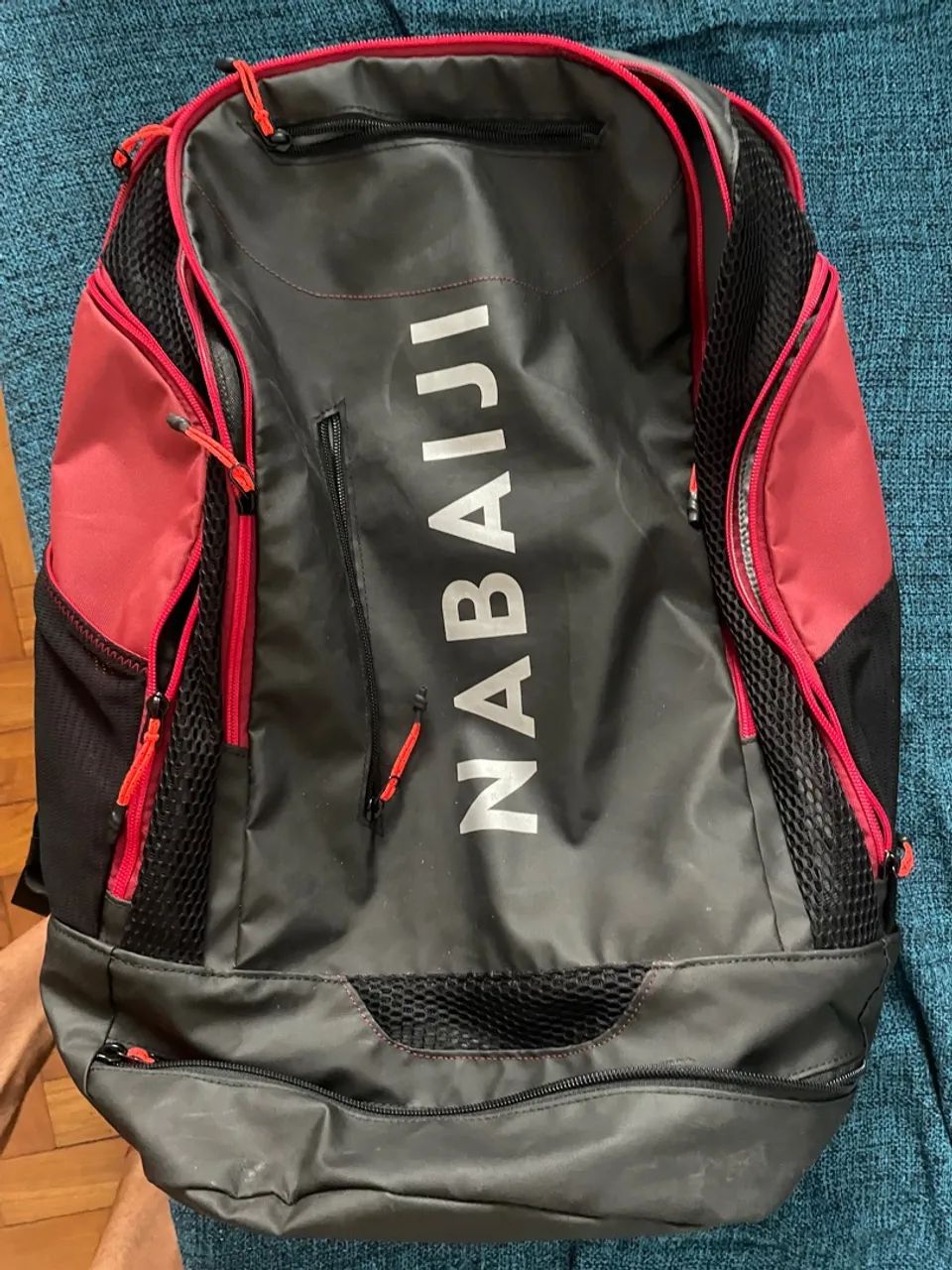 Mochila Nabaiji 40L nova nenhum rasgado