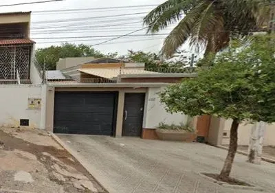 Casa 196m², Bairro Universitário, Corumbá/MS - Ocupada