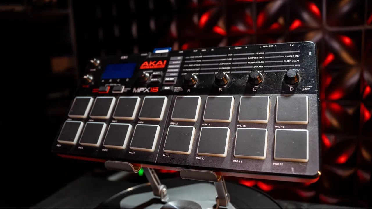 AKAI MPX 16 - Foto 5