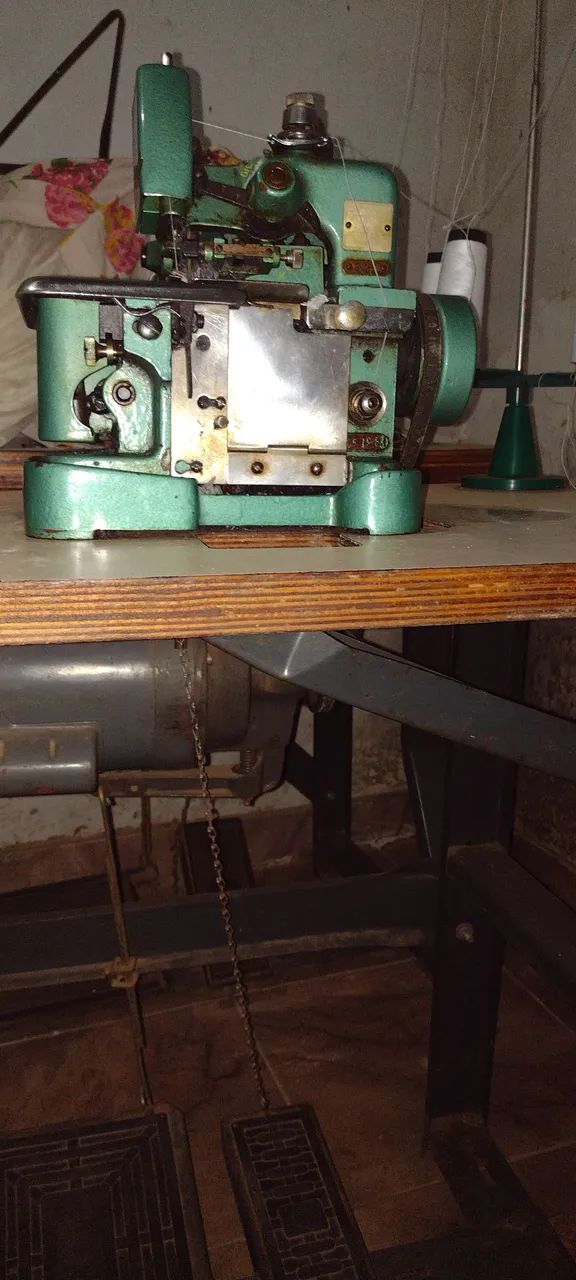 Máquina de Costura Overlock Industrial Chinesinha  - Foto 2