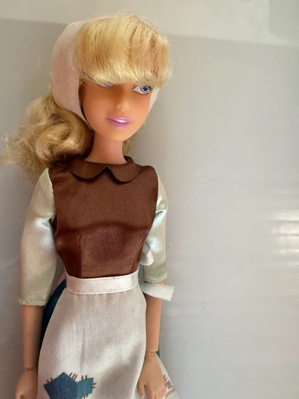 Boneca Cinderela Borralheira 
