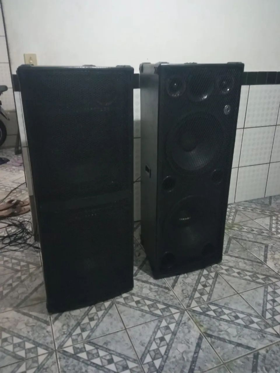Caixas de Som Profissionais