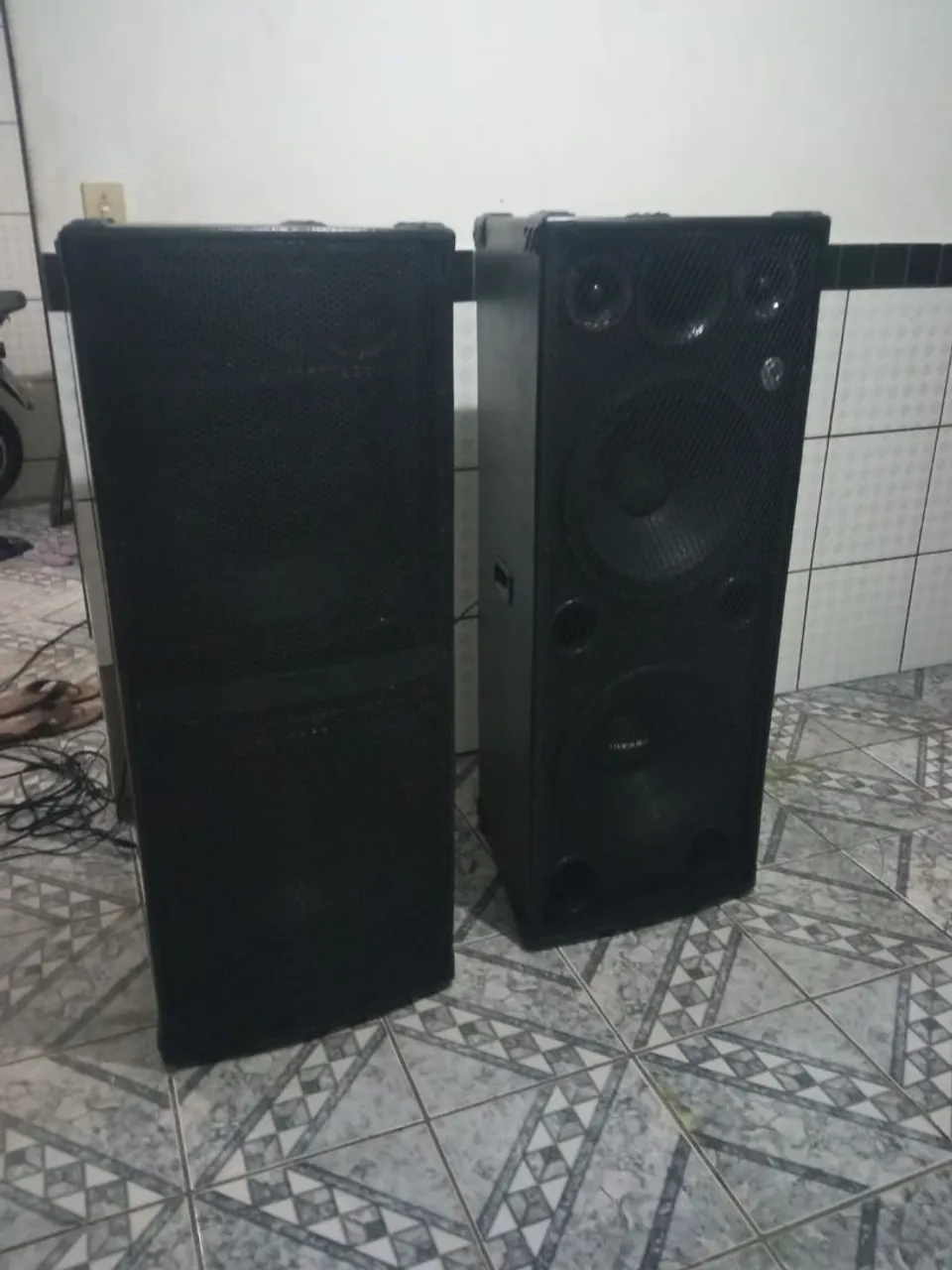 Caixas de Som Profissionais