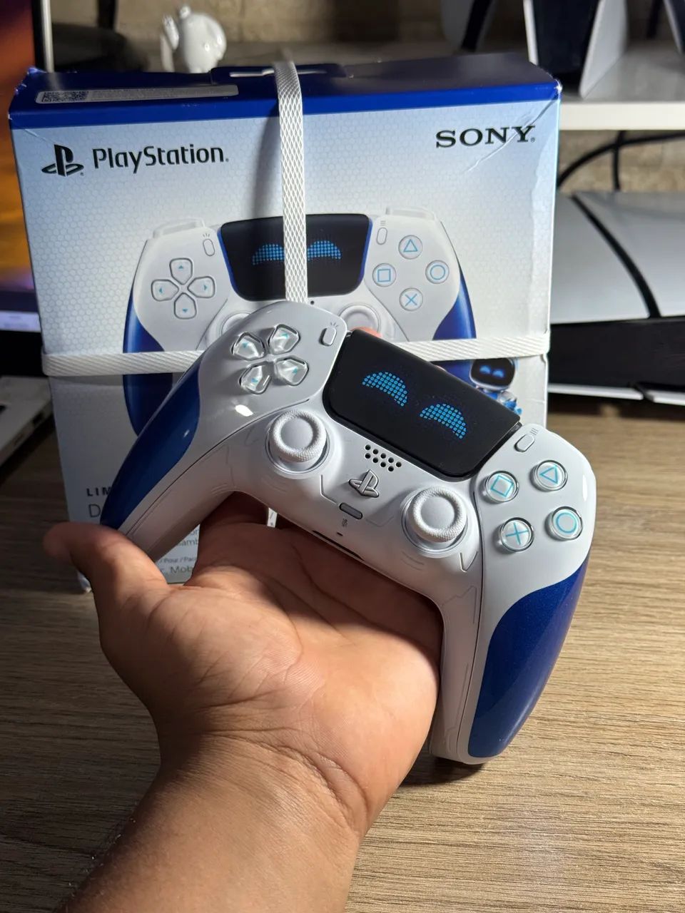 Controle PlayStation DualSense - ASTRO BOT Joyful Limited Edition - Foto 2