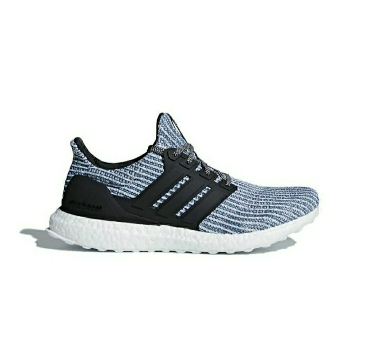 Tênis Adidas Ultraboost Tam 41- Azul e Preto