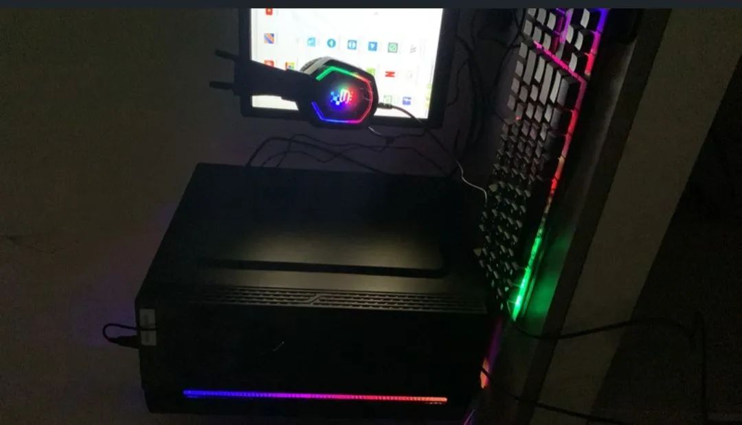 PC Gamer Ryzen 5 | 16GB RAM | SSD 256GB | Vega 7 | 3 meses de uso