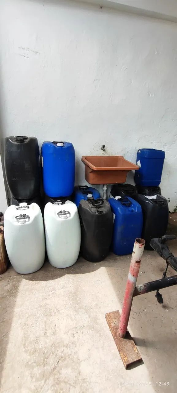 Bombonas e galões de 50L