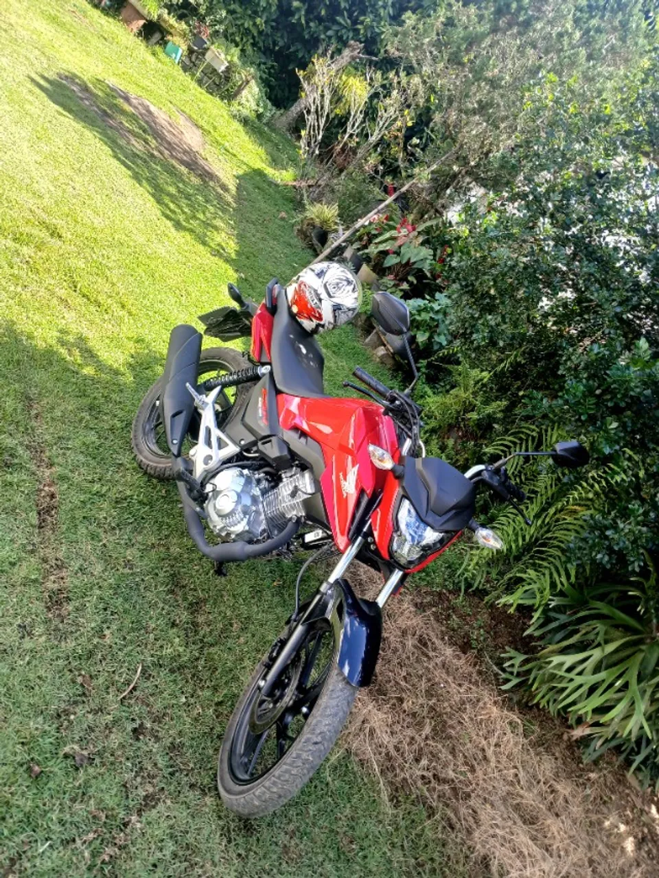 Vendo ou troco por carro