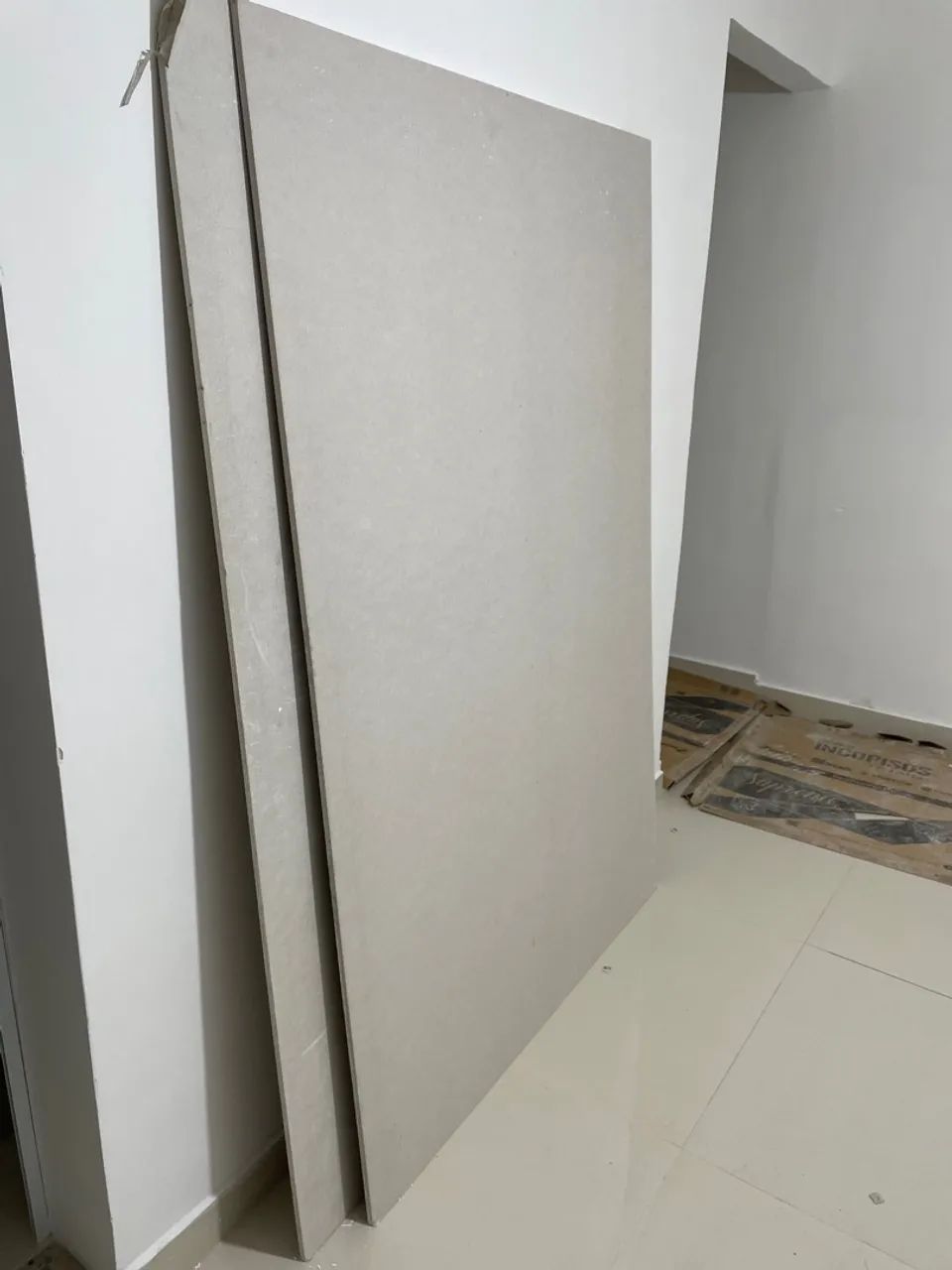 Vendo Drywall e perfil de Alumínio 