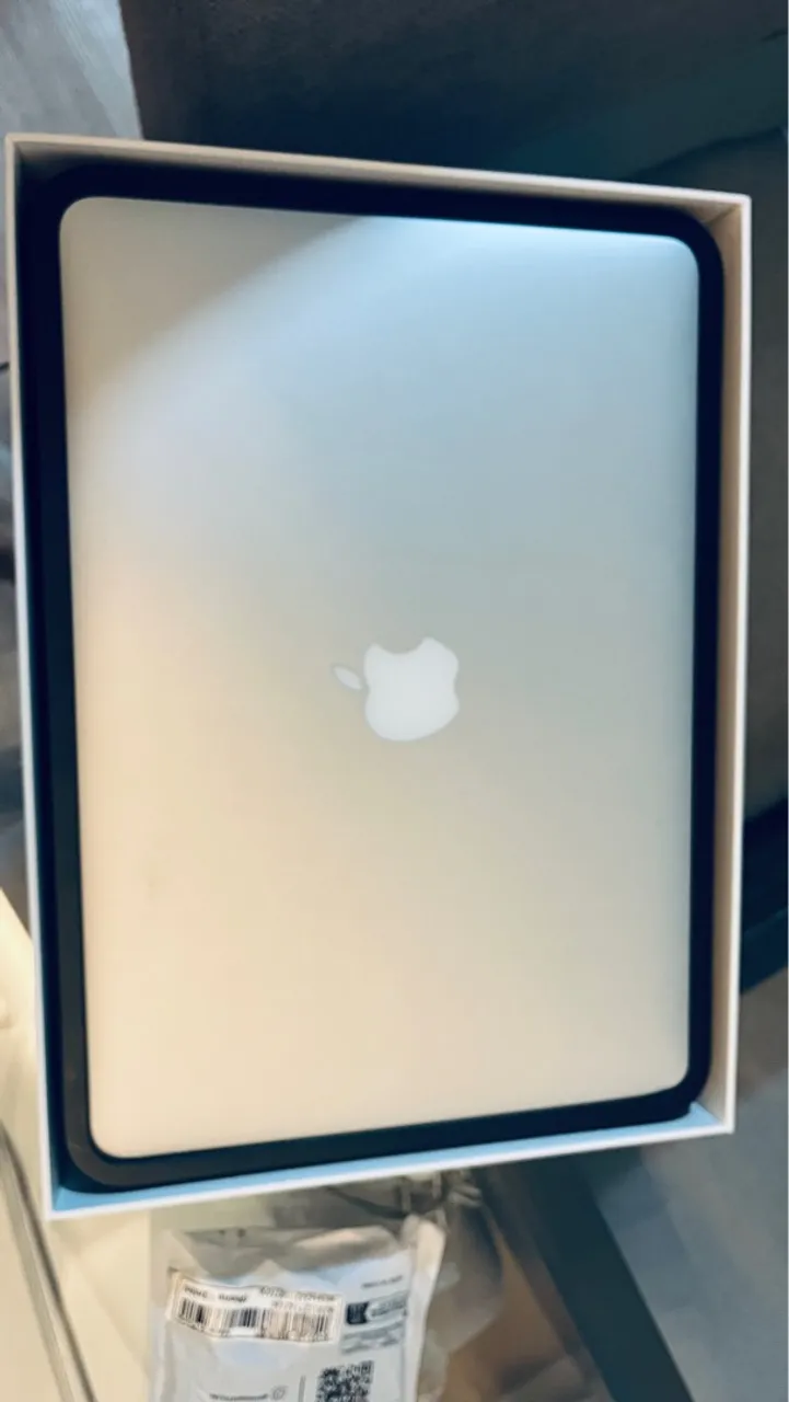 Macbook M1 13 inch [A1466] - com defeito 
