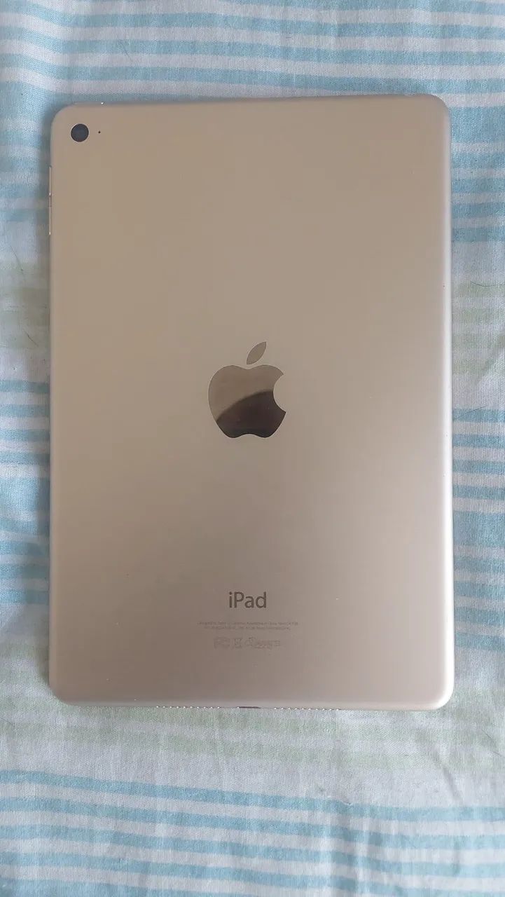iPad Apple Mini 4 Dourado 128 Giga