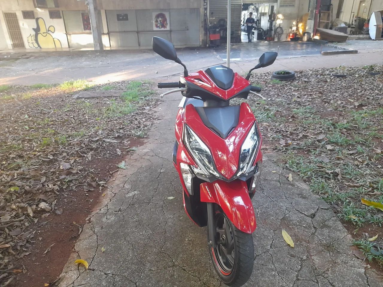 Honda elite