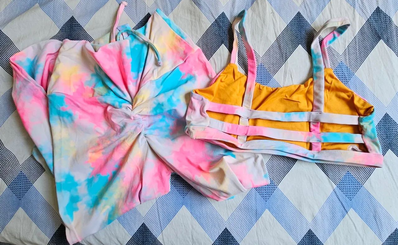 Conjunto de Top e Calça Tie Dye - Foto 2