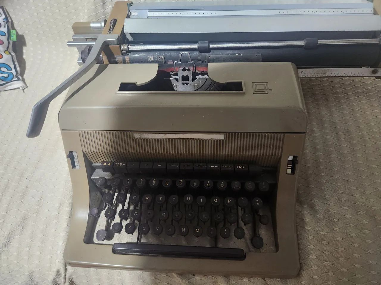 Typewriter64520832732931121