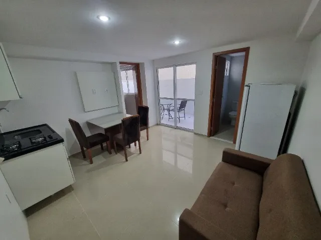 Térreo com área externa na beira mar do Bessa!