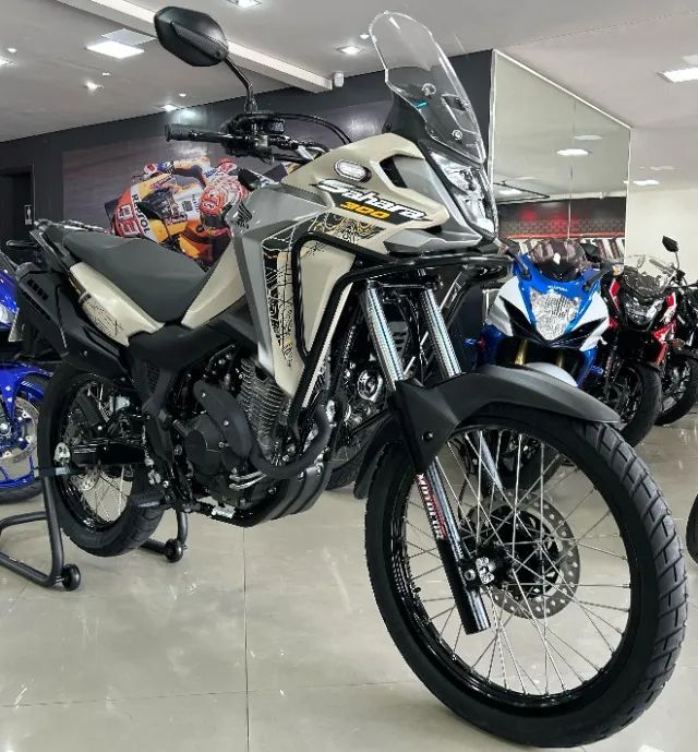 Honda XRE 300 Sahara ADV - Foto 3