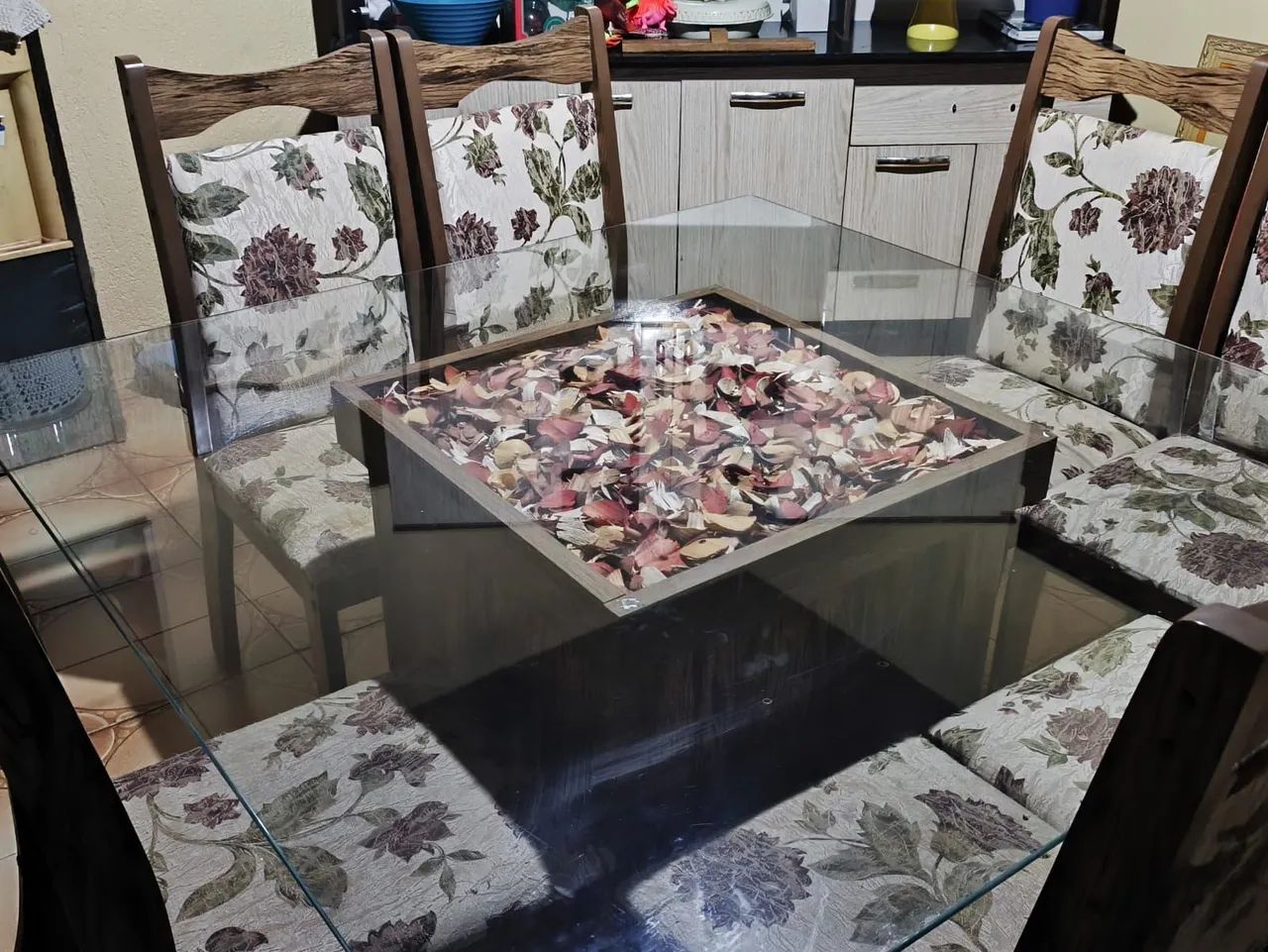 Mesa de 8 cadeiras 64861632368257120