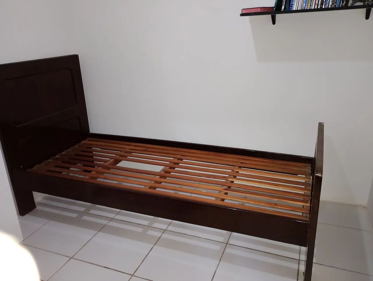 Cama solteiro - madeira maciça - Foto 2